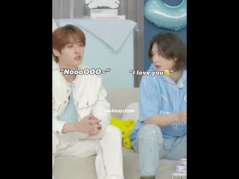 Danceracha messing with eachother #danceracha#skz#hyunjin#felix#leeknow#stay#kpop#trending#shorts